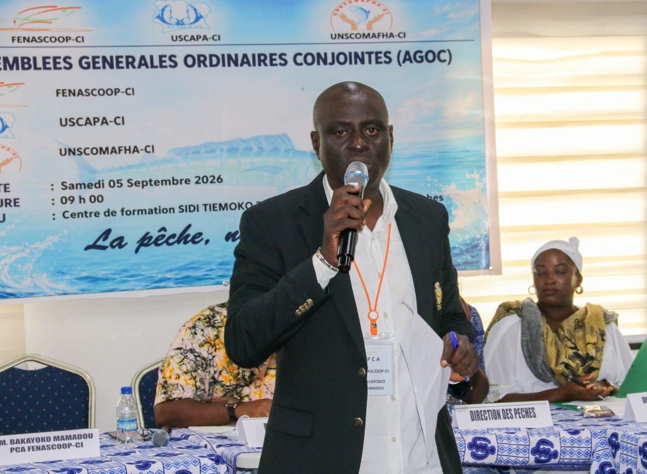 Bakayoko Mamadou — Président FENASCOOP-CI au micro